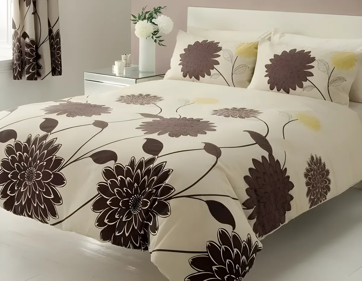 Posteľná obliečka s kvetmi